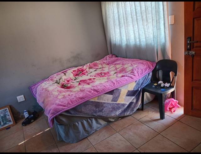 6 BEDROOM FREEHOLD FOR SALE IN COSMO CITY